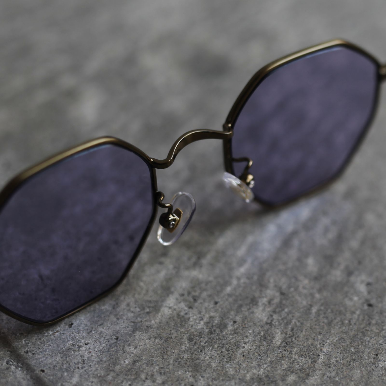 【残りわずか】LG Sunglass(PURPLE)