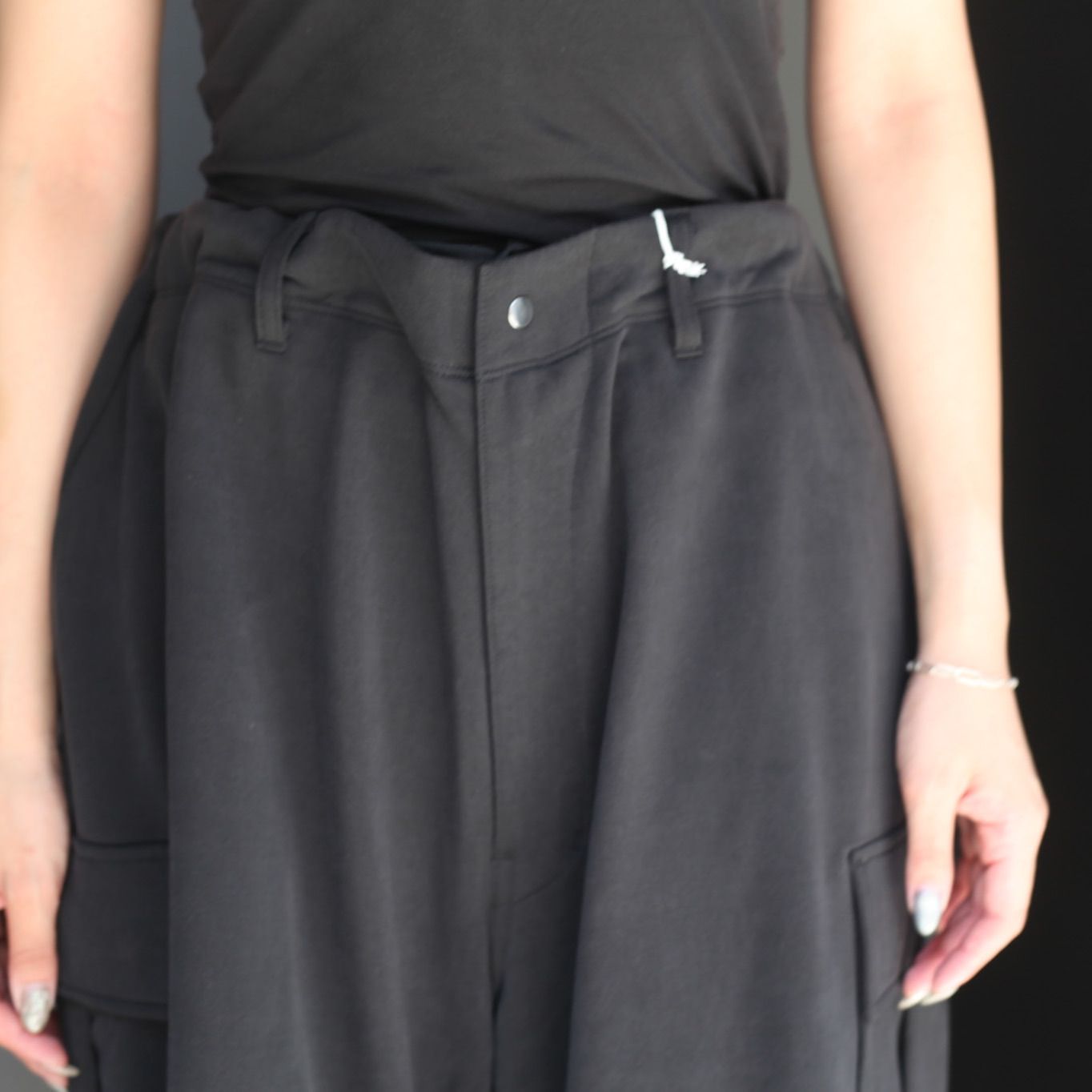 【残り一点】28G Cupro Over Cargo Pants