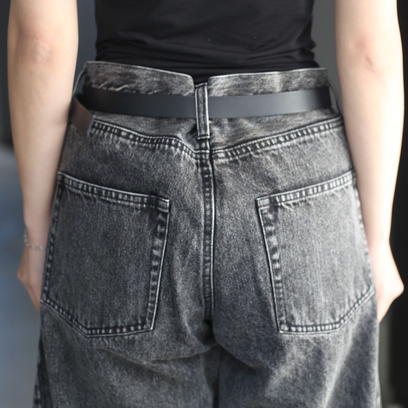 【残りわずか】Deformation Wide Denim Jeans