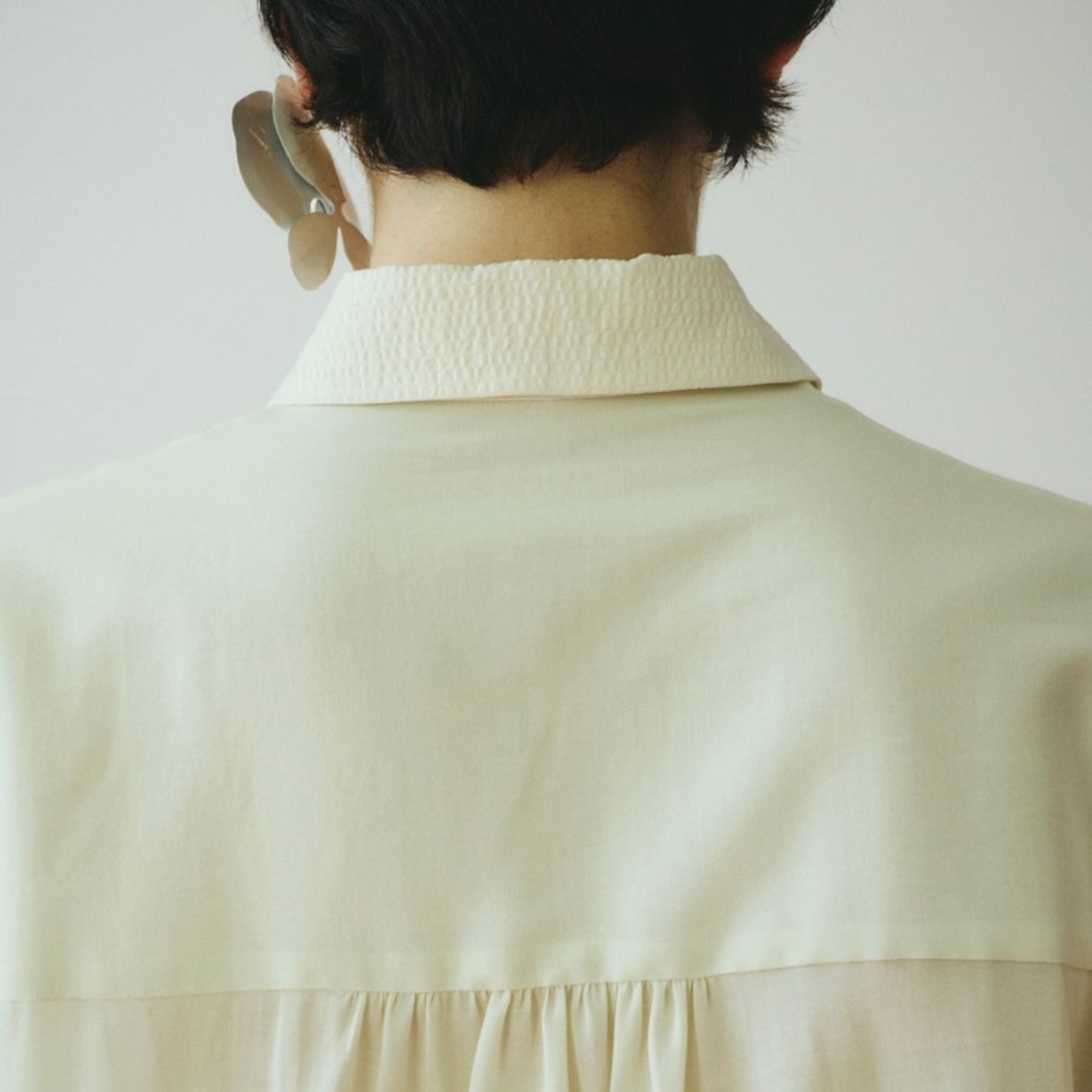 【残り一点】Round Hem Shirt