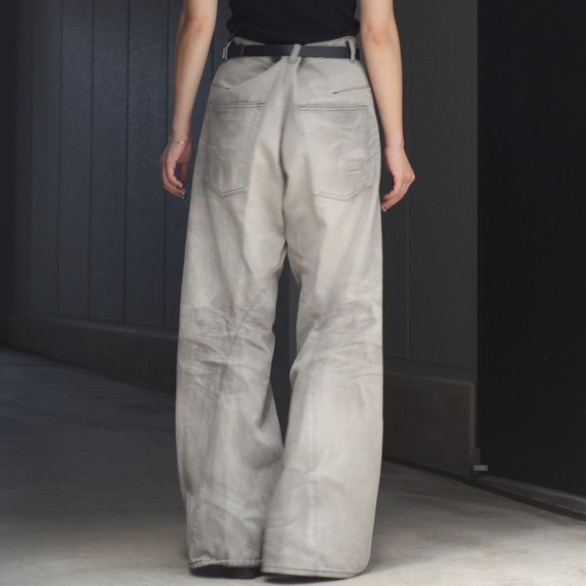 【残りわずか】3D Twisted Wide Leg Jeans