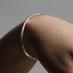 【残り一点】Bangle Side Hook Twisted