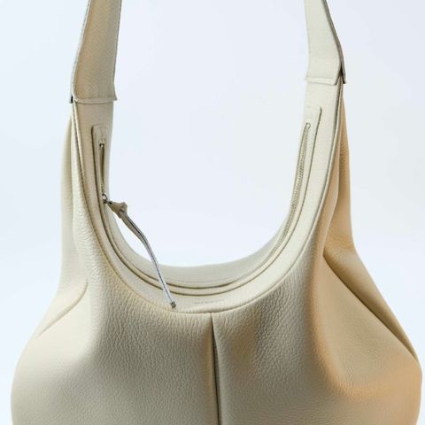 【残り一点】Round Shoulder