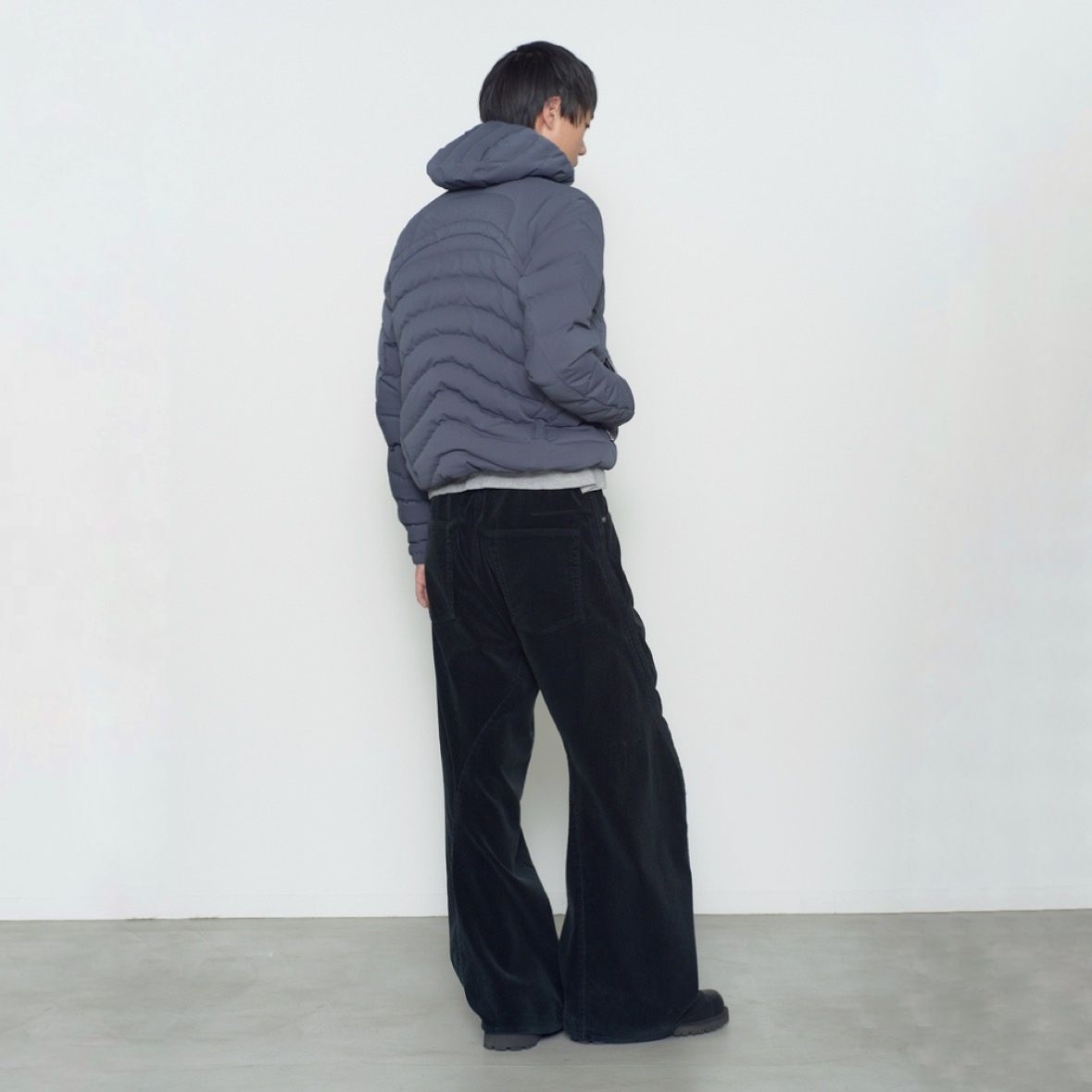 【残り一点】Panelled Hooded Puffer Jacket