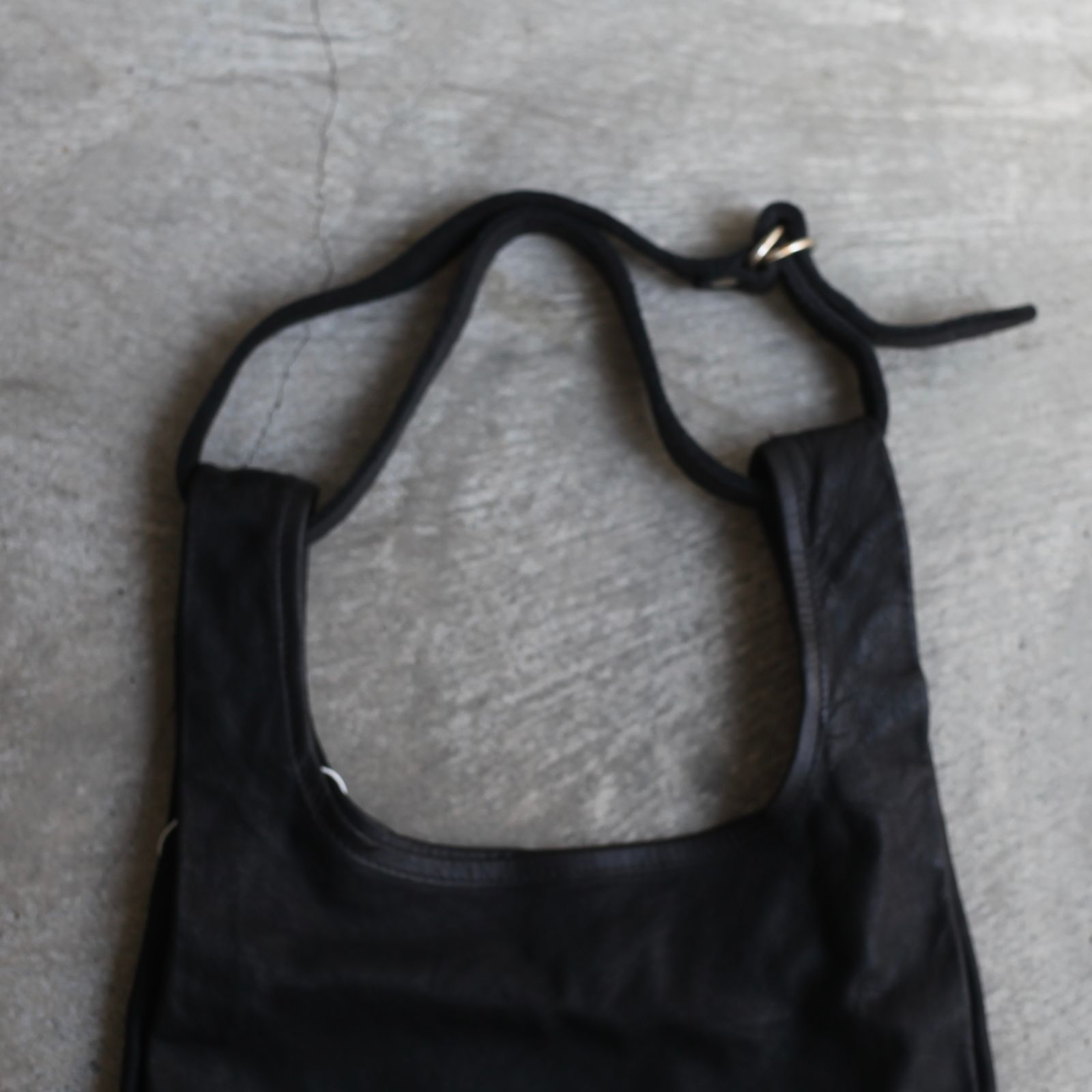 【残り一点】Medium Leather Shopper(CALF FULL GRAIN)