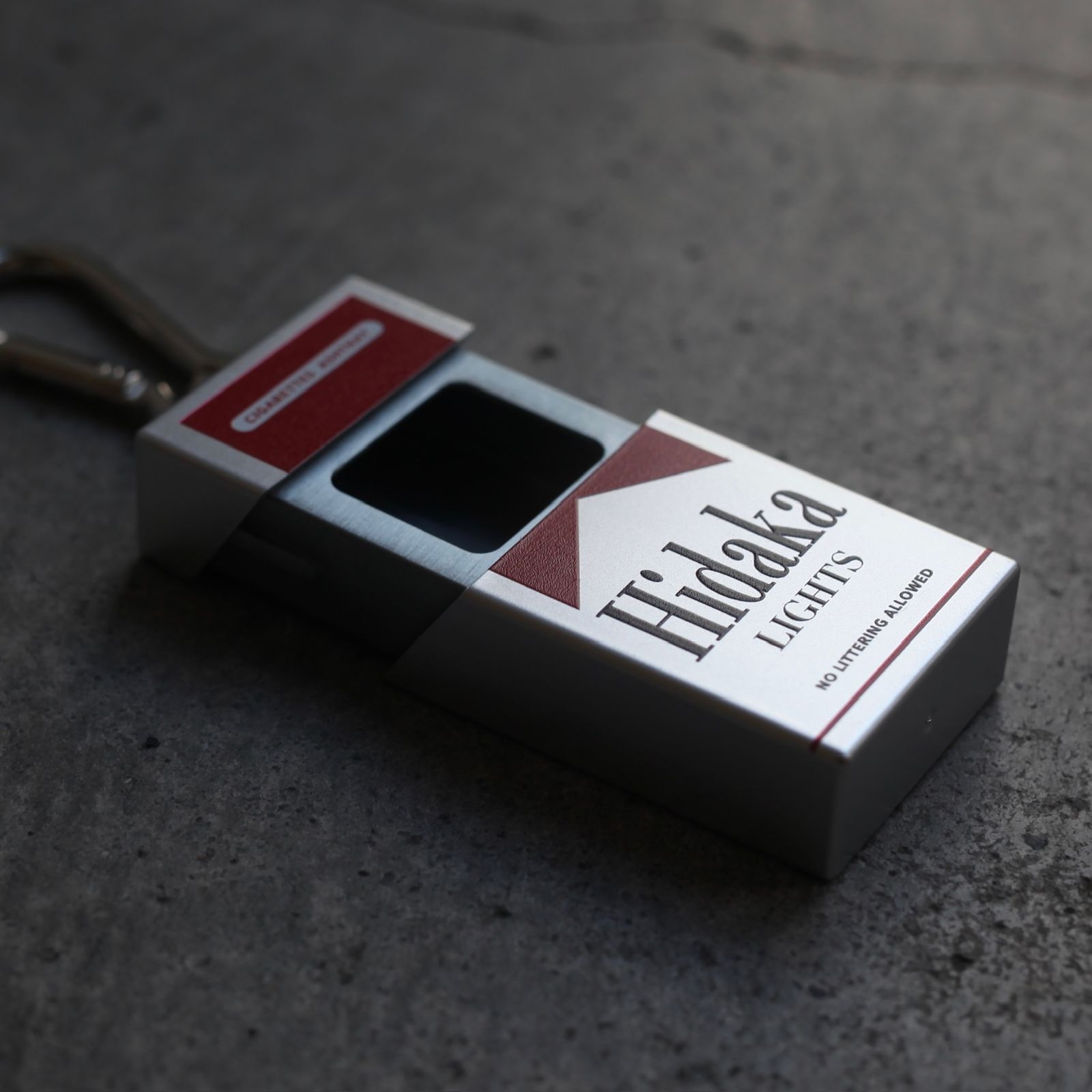 【残りわずか】Portable Ash Tray(RED)