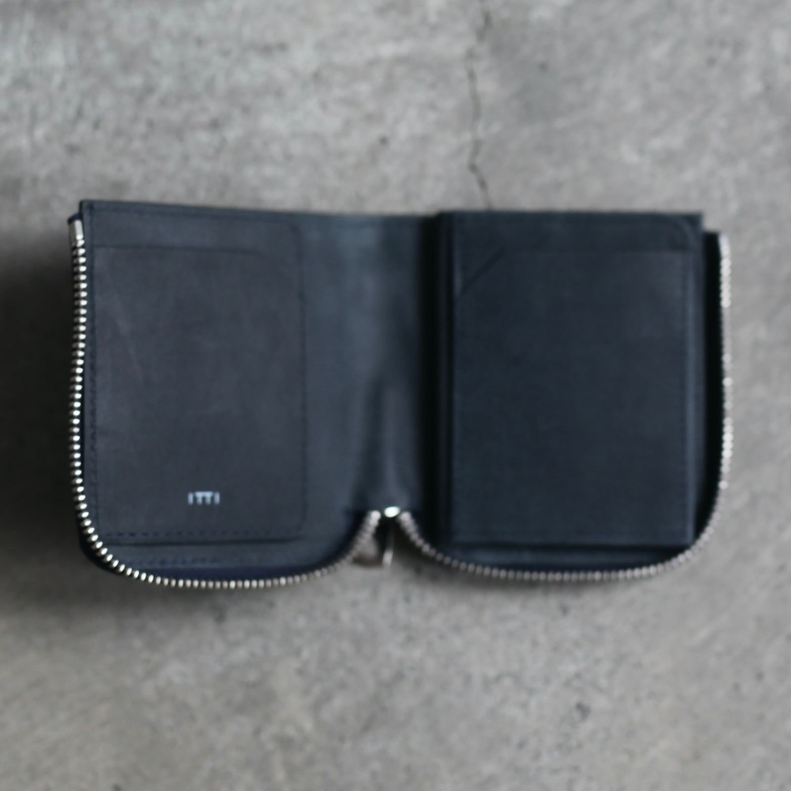 【残り一点】Cristy Very Compact WLT.5(AIZAN)