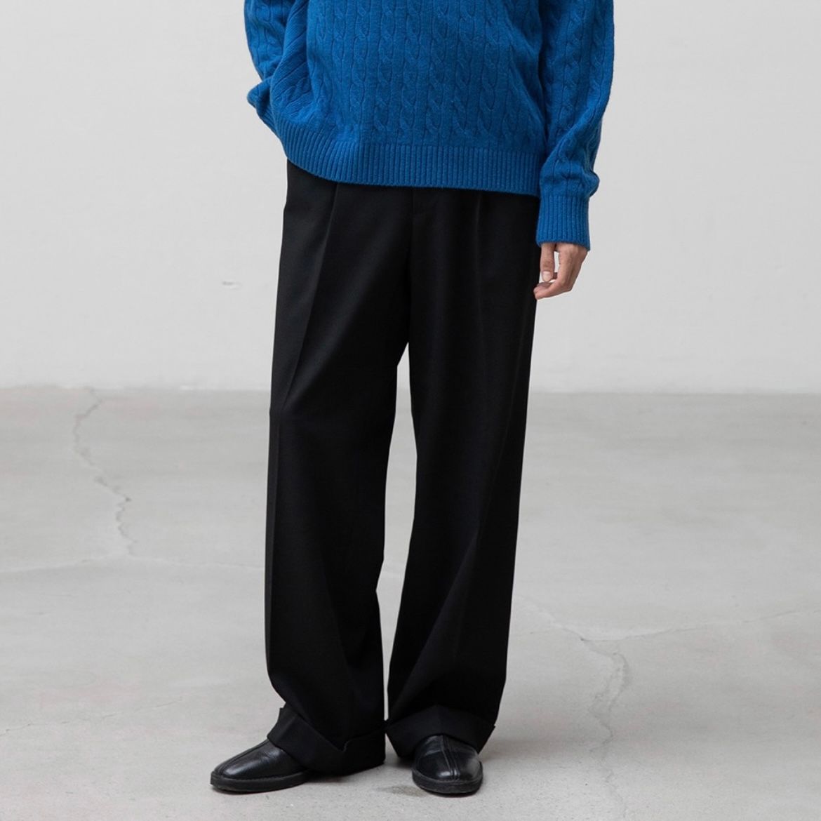 【残り一点】Flow Wide Turn-Up Pants