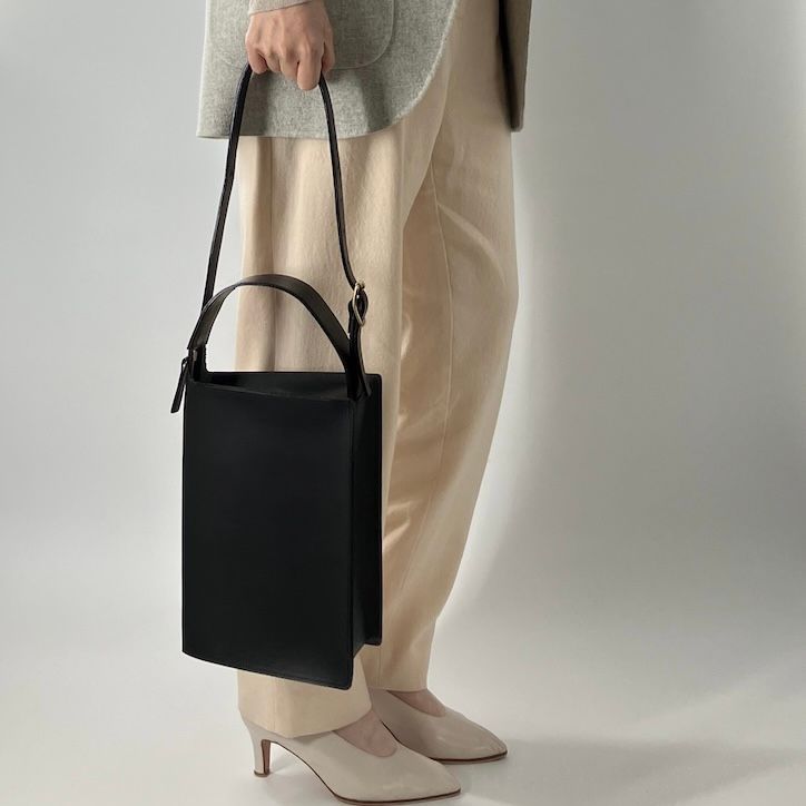 【残りわずか】Handle Clutch Large