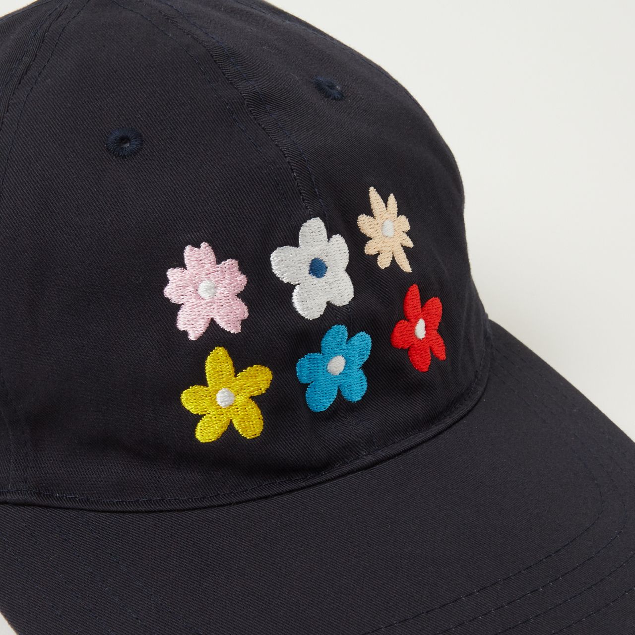 【再販売通知受付可能】Line Flower Cap