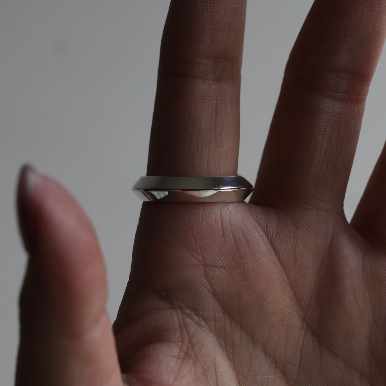 【残り一点】Triangle Break Ring