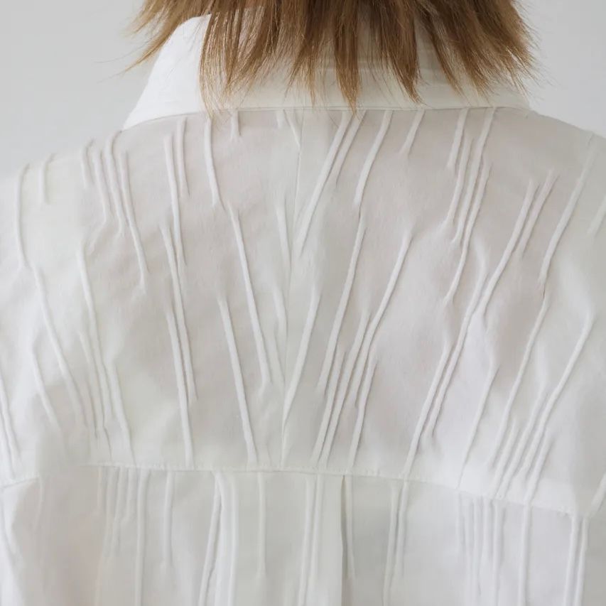 【残り一点】Tuck Pleats Back Volume SH