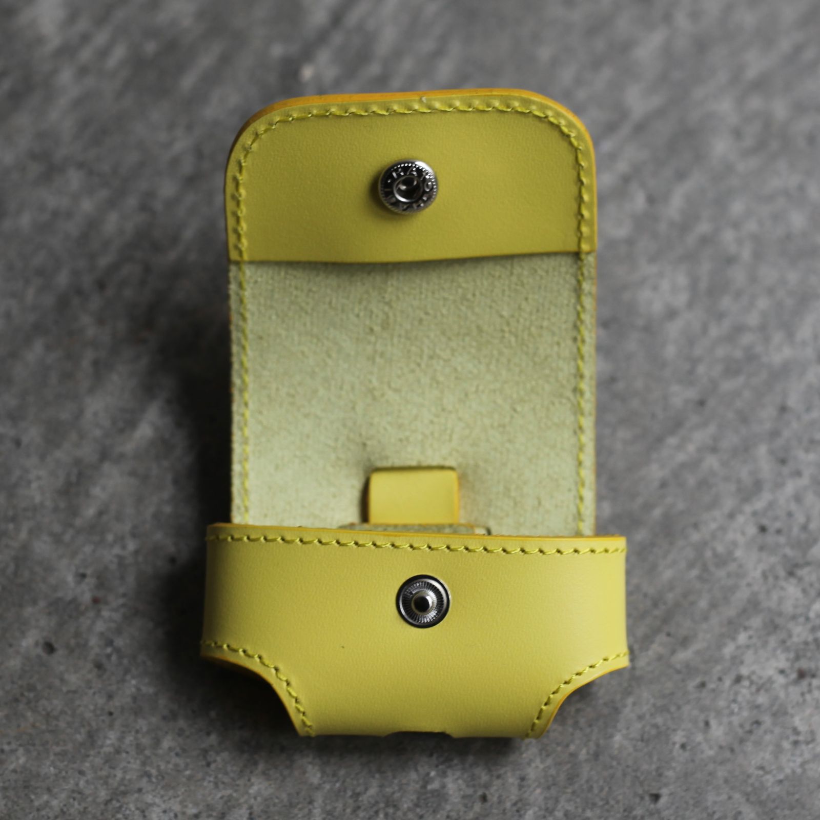【残り一点】Airpods Pro Case