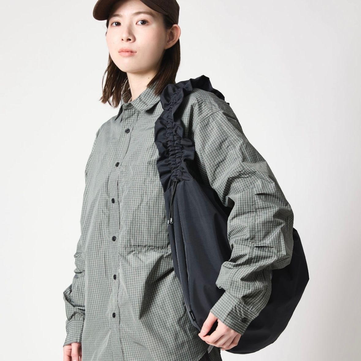 【残りわずか】Gather Messenger Bag