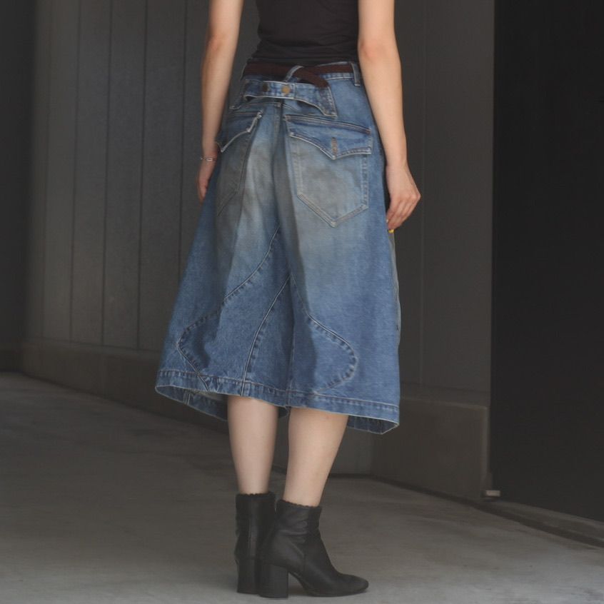 【残りわずか】3D Twisted Jorts