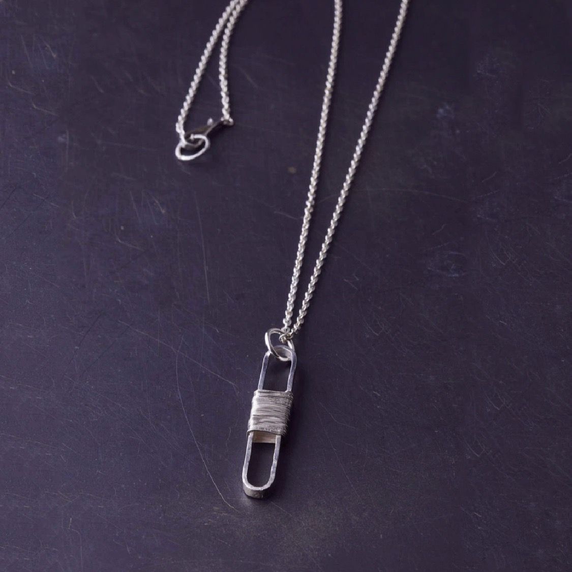 iolom - 【お取り寄せ注文可能】Glass Holder Necklace | ACRMTSM ONLINE STORE