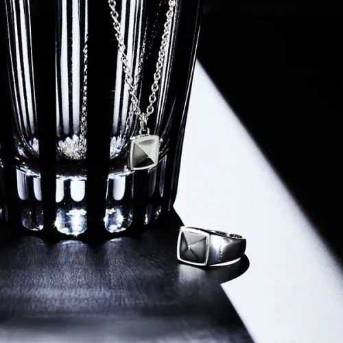 【お取り寄せ注文可能】Stud Pendant L