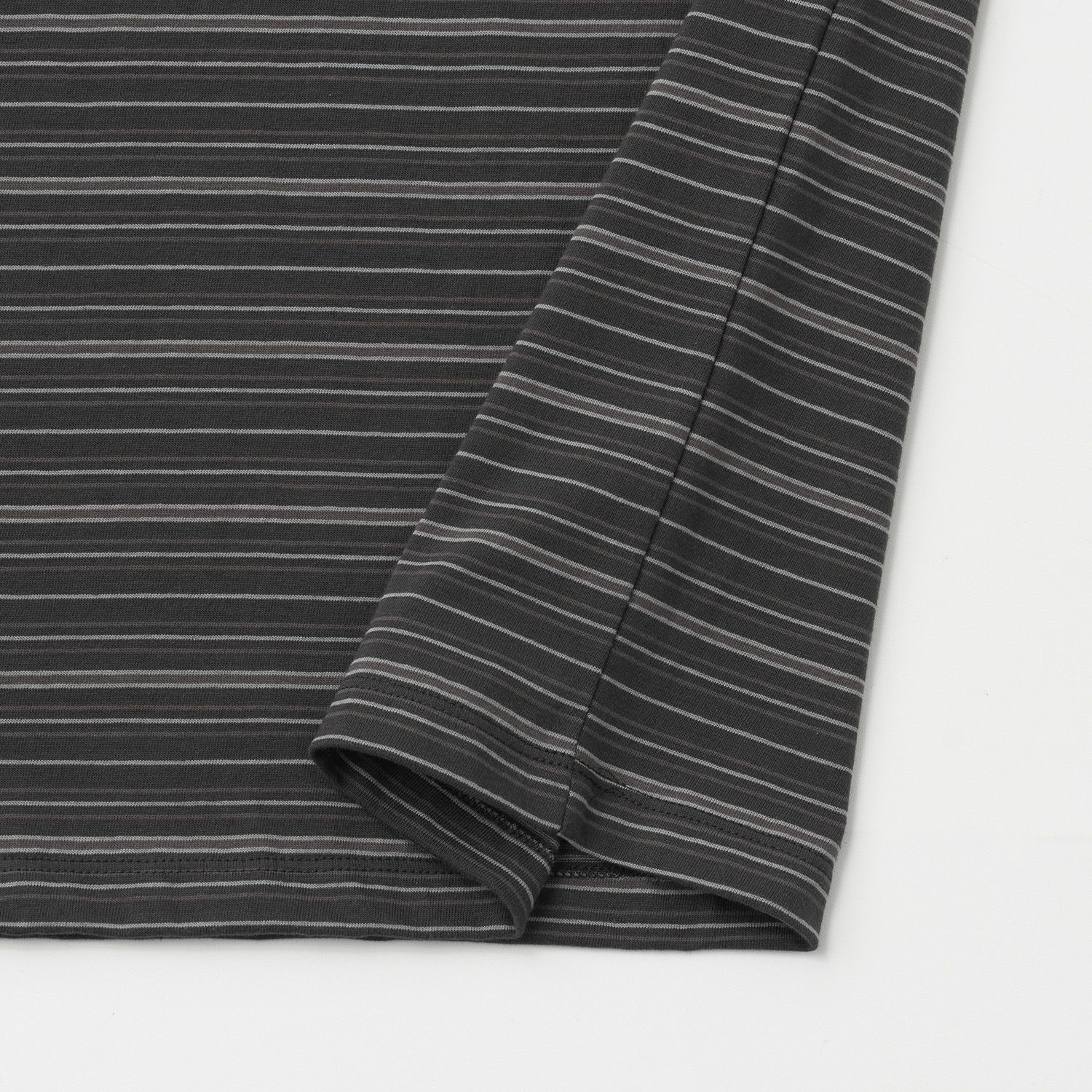 【残り一点】Ordinary Multi Stripe Pocket Tee