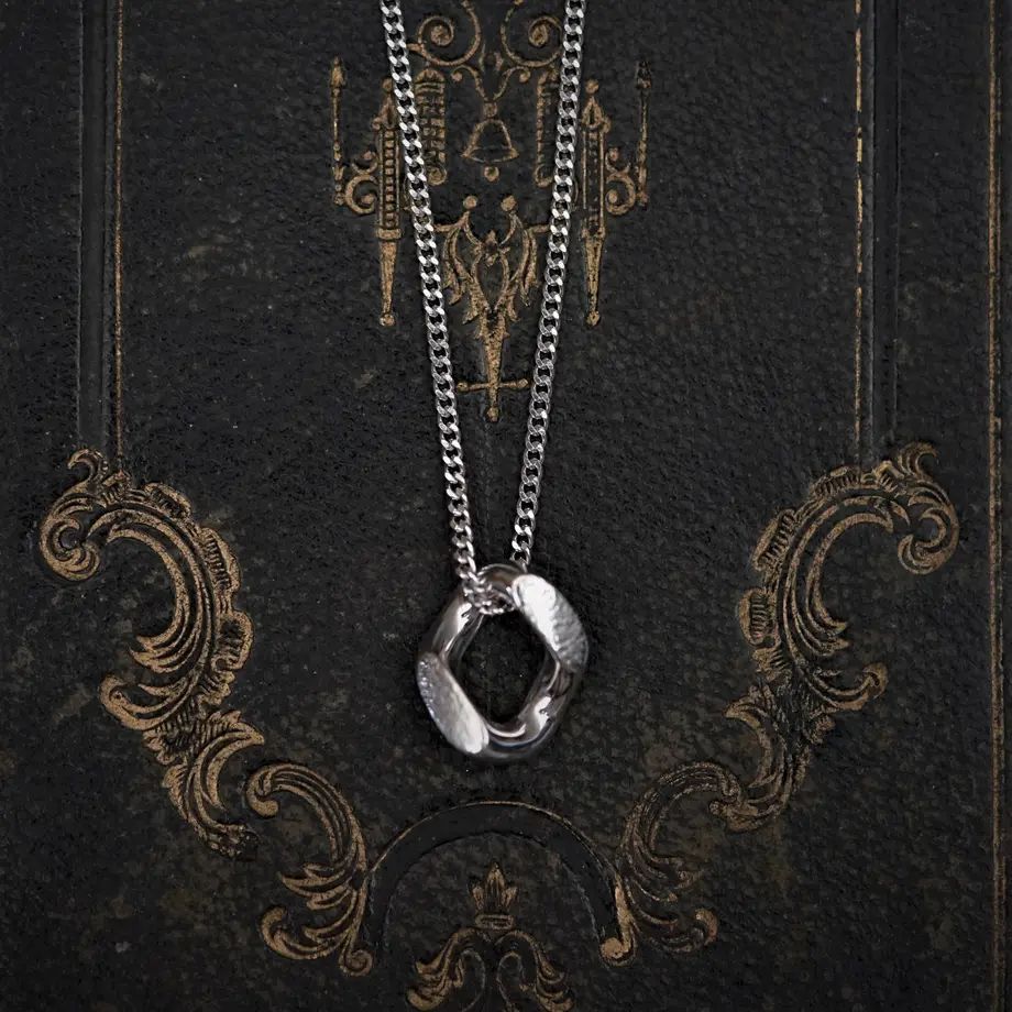 【残りわずか】Still Hard_CHAIN(SILVER)