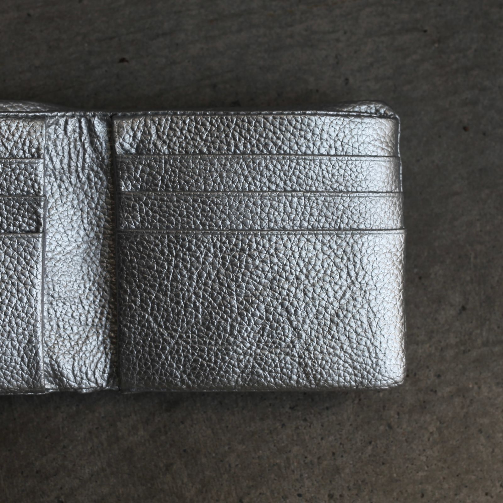 【残り一点】Frame Half Wallet(ODD_COW)