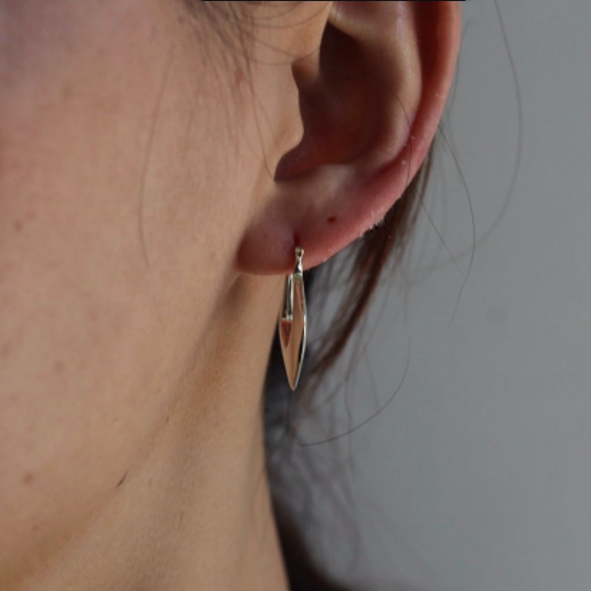【残り一点】YU-KIN Dia Shape Earrings(両耳用）