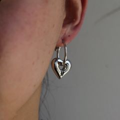 【残り一点】BB Logo Earrings(SILVER_両耳用)