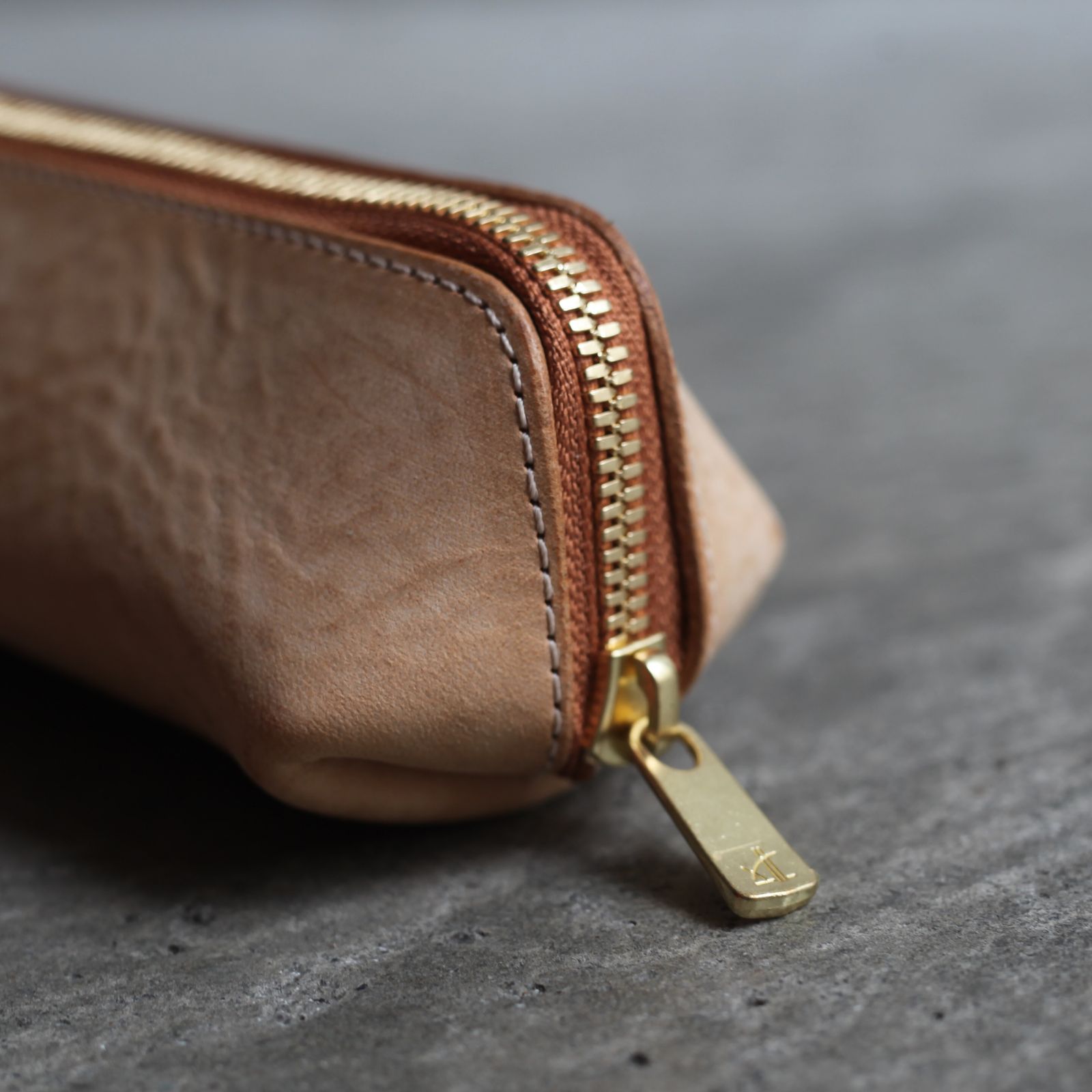 【再販売通知受付可能】Lean Pen Case(NATURAL)