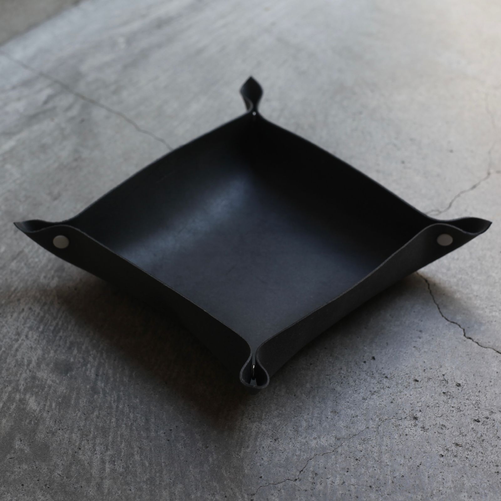 【再販売通知受付可能】Tray_M