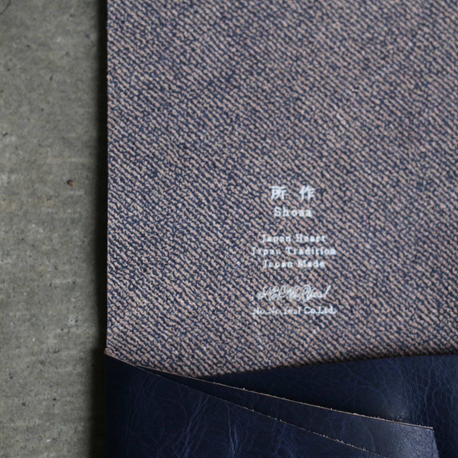 【残り一点】カードケース