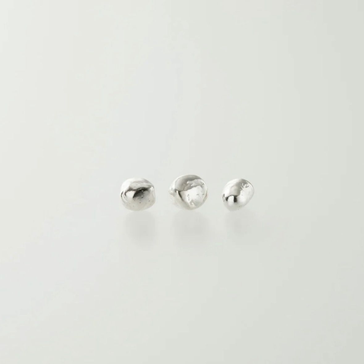 heres  OIピアス silver 両耳用 Paso - 【残り一点】SV-E04(SILVER_両耳用) | ACRMTSM ONLINE STORE