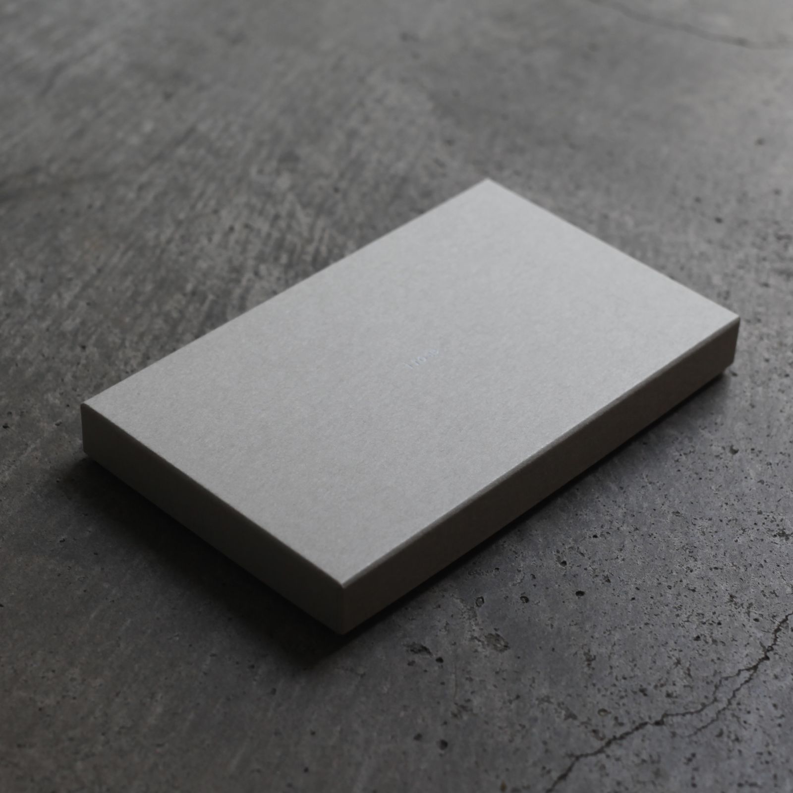 【残り一点】Cardboard Pass Case