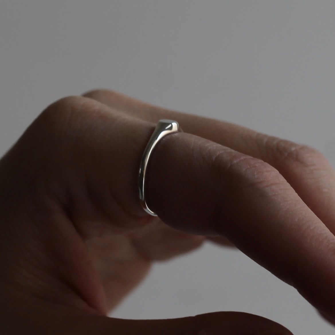 【残り一点】Oval Signet Minimal Ring S(4mm)