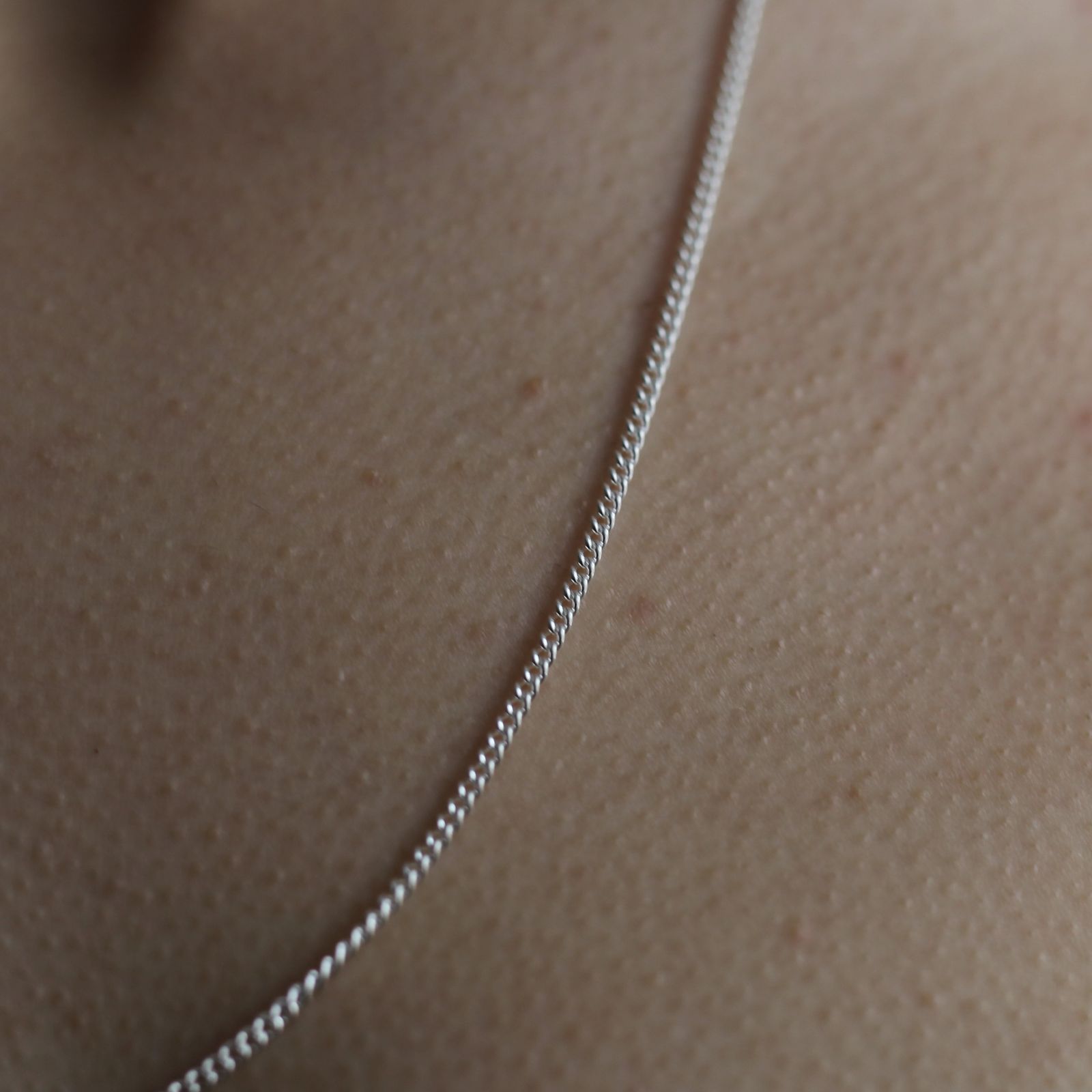 【お取り寄せ注文可能】Unisex Curb Chain Necklace 60
