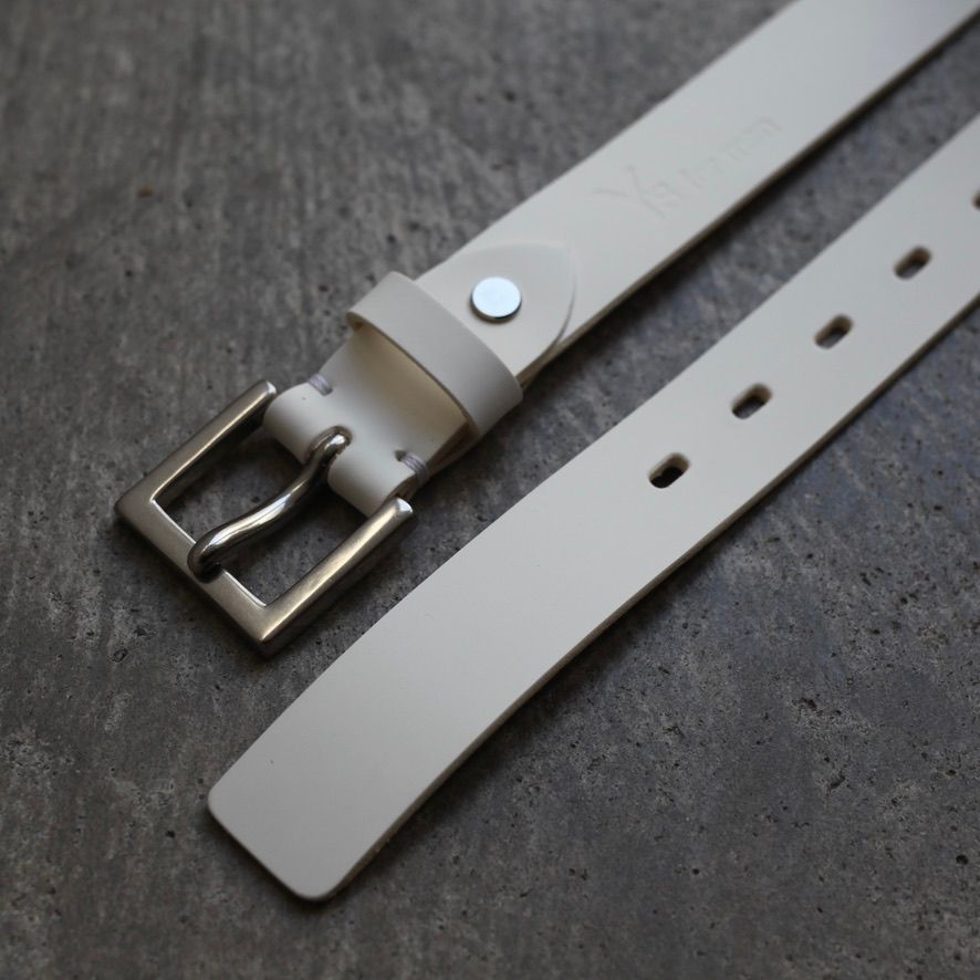【残り一点】30mmプレーンブラックベルト(WHITE LEATHER)