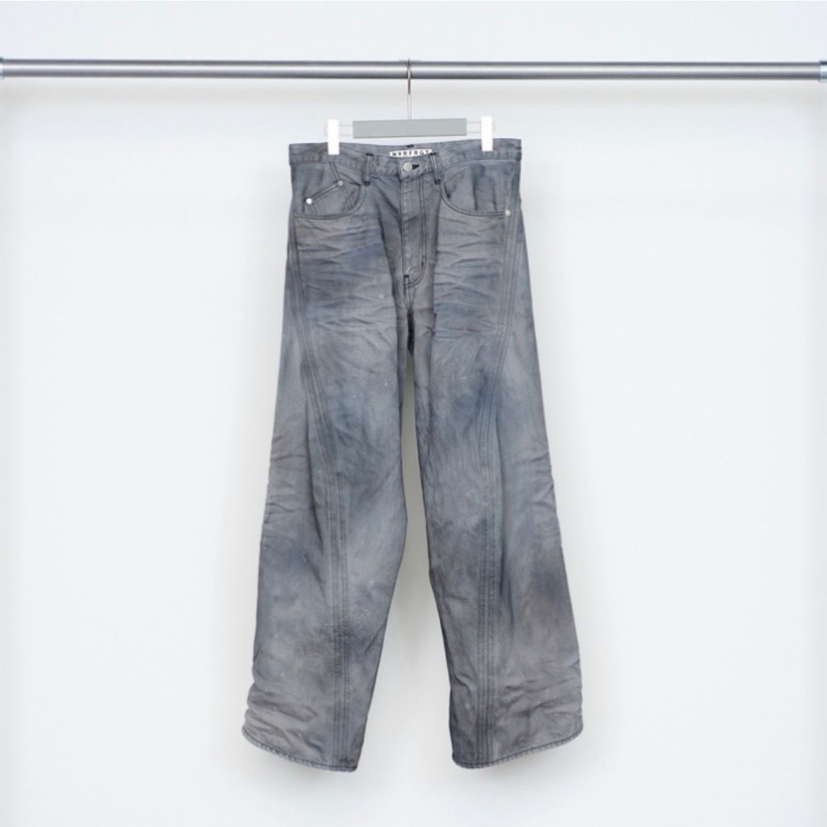 【残りわずか】3D Twisted Wide Leg Jeans
