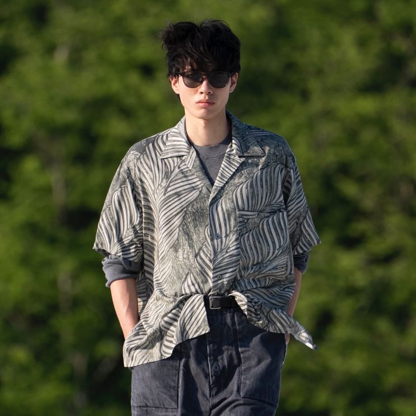 【残り一点】Leaf Pattern Printed Open Collar Shirt