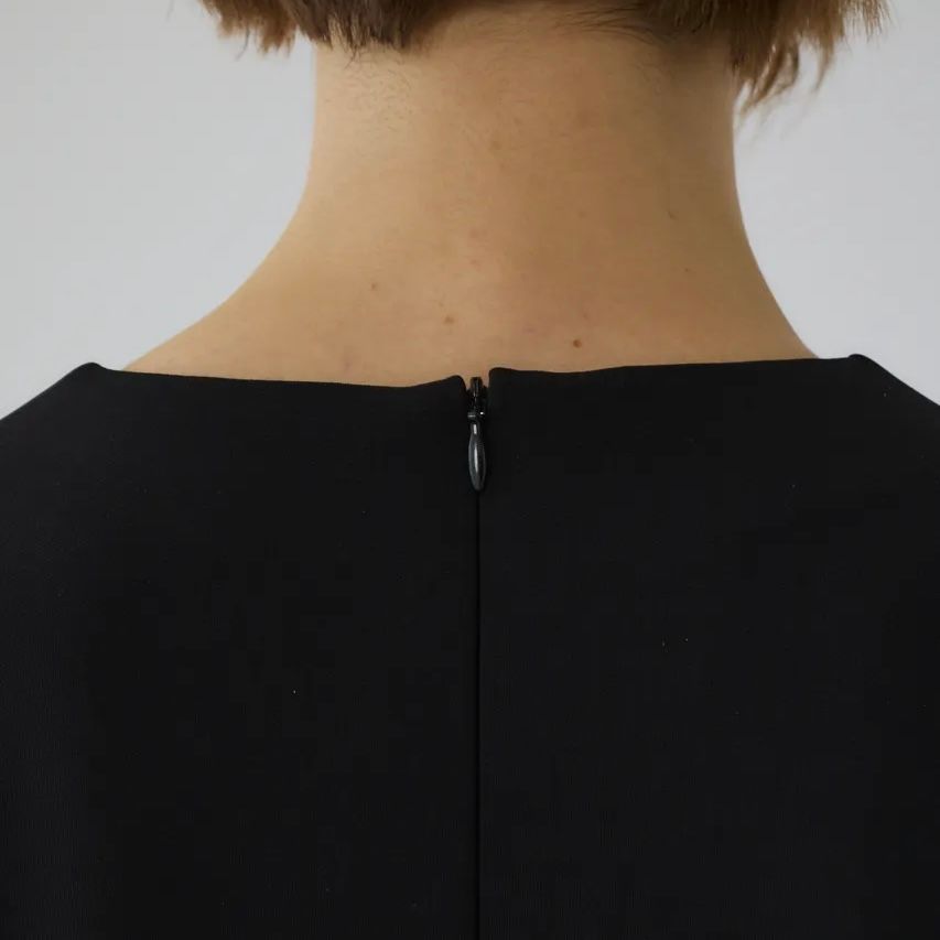 【残り一点】Drape Sleeve Cut Dress