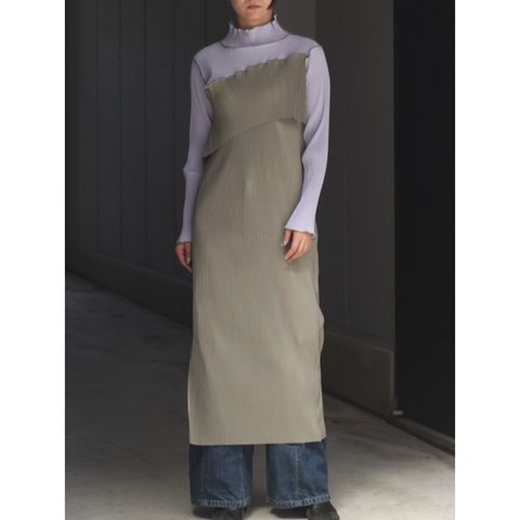 【残り一点】Spiral Wave Long Sleeve Dress High Neck Type