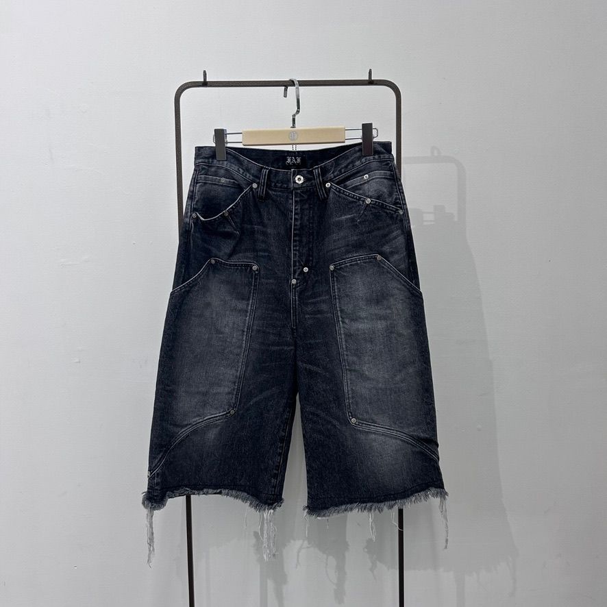 【残り一点】Newcommune Aged Baggy Denim Shorts