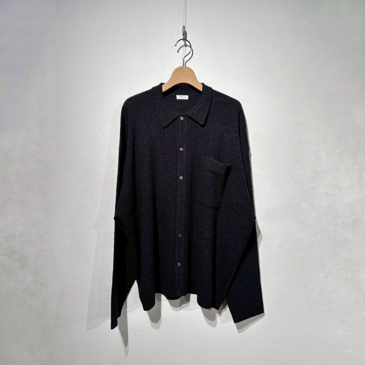 【残りわずか】Crepe Knit Shirt