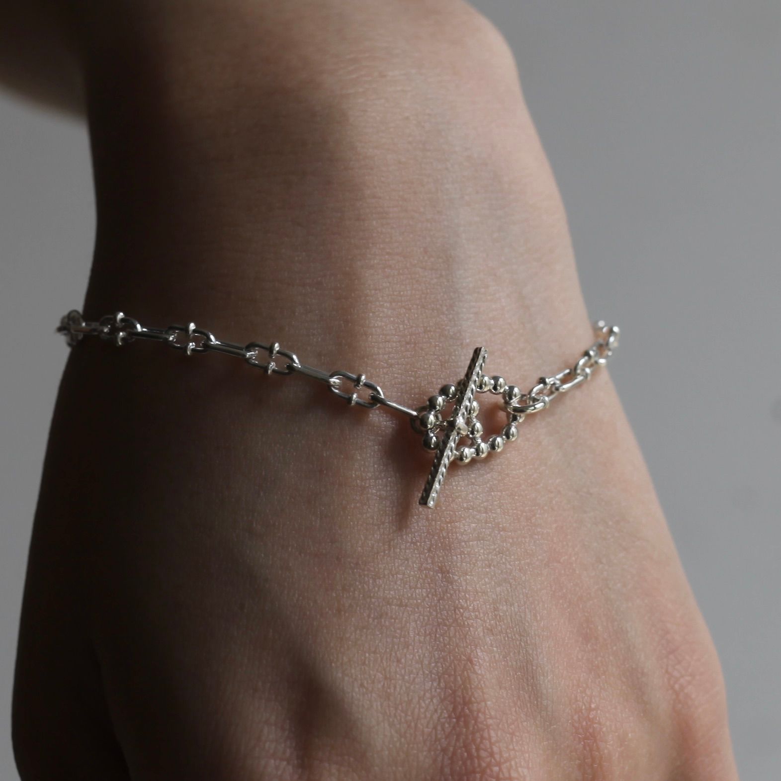 【残り一点】Oval Marina T-BAR Bracelet