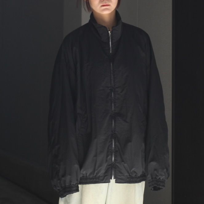 【再販売通知受付可能】Recycled Nylon Padded Jacket