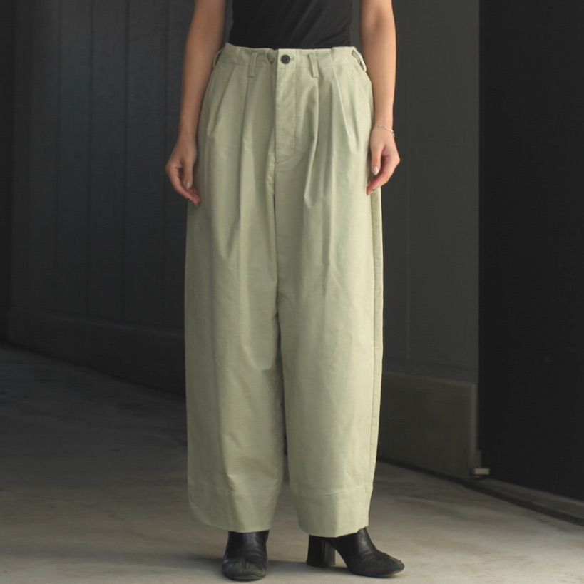 【残り一点】モールスキンシンプル2タックワイドPT