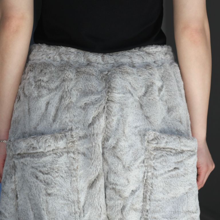 NVRFRGT - 【残り一点】Faux Shearling 3D Twisted Half Pants 