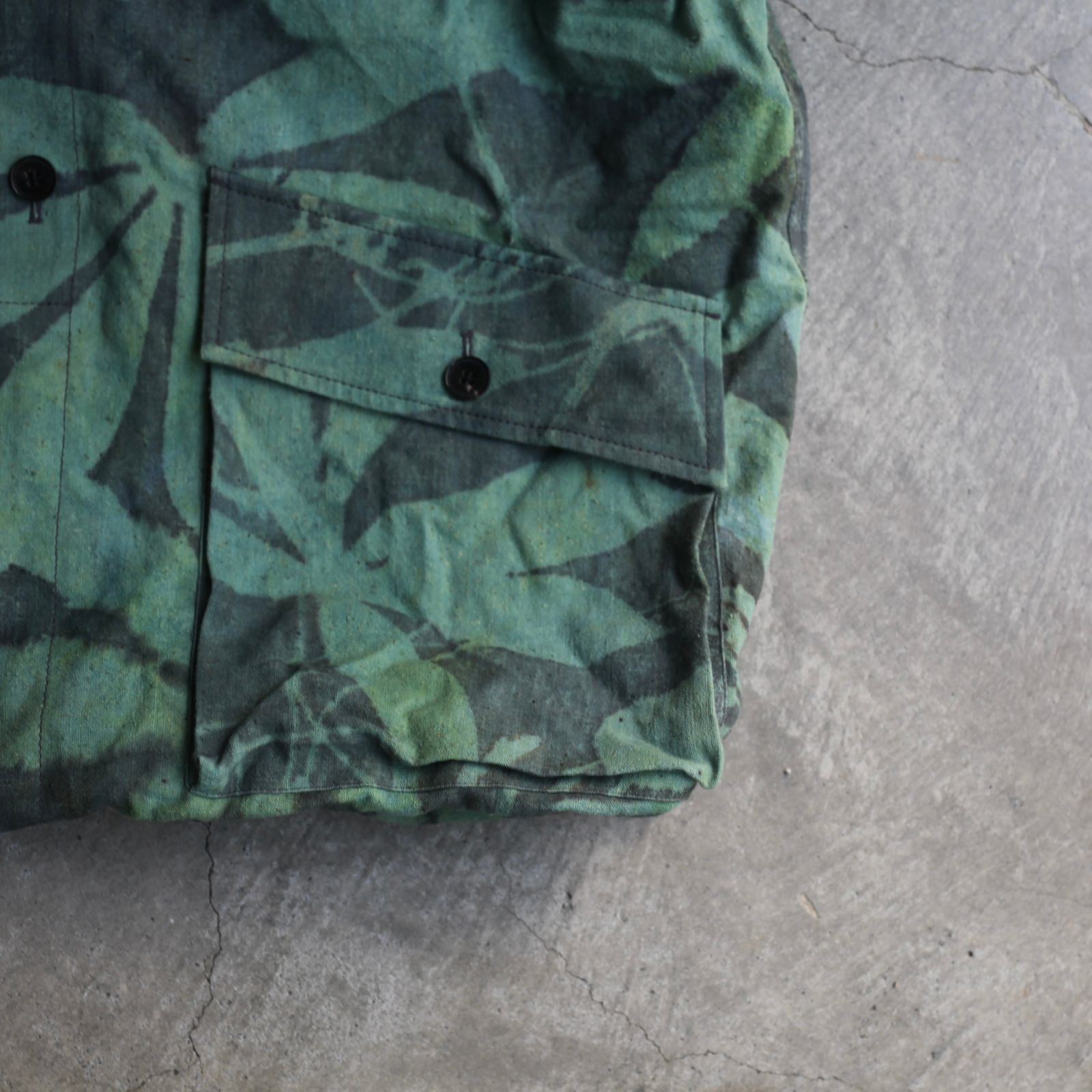 【残り一点】Deconstructed Plants Dye Crossbody Bag