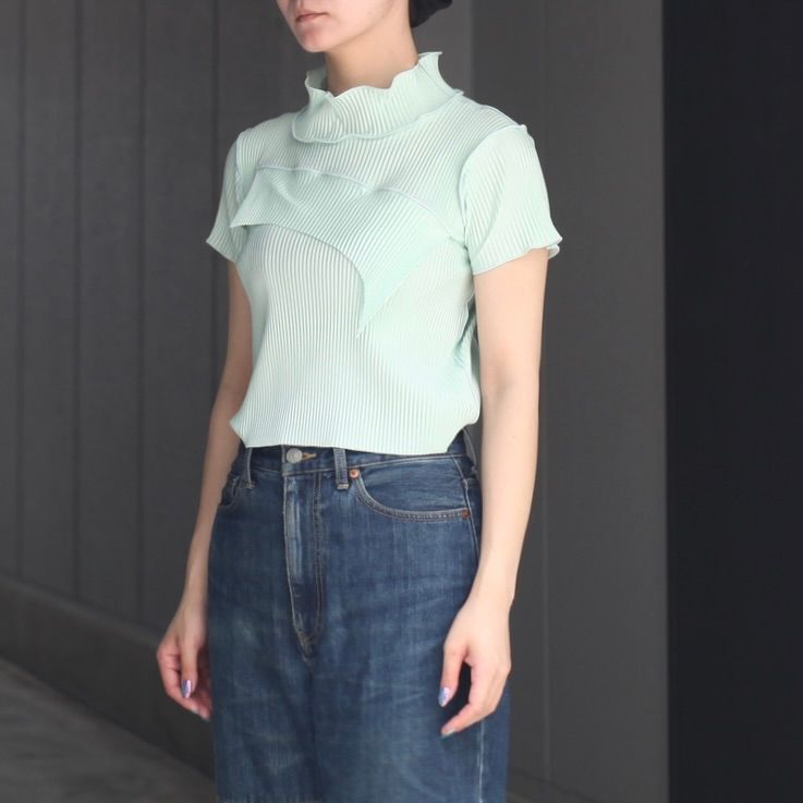 【残り一点】Todo Tiny Wave Top Short Sleeve High Neck