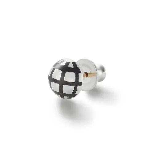 【お取り寄せ注文可能】Grid Dome Pierce