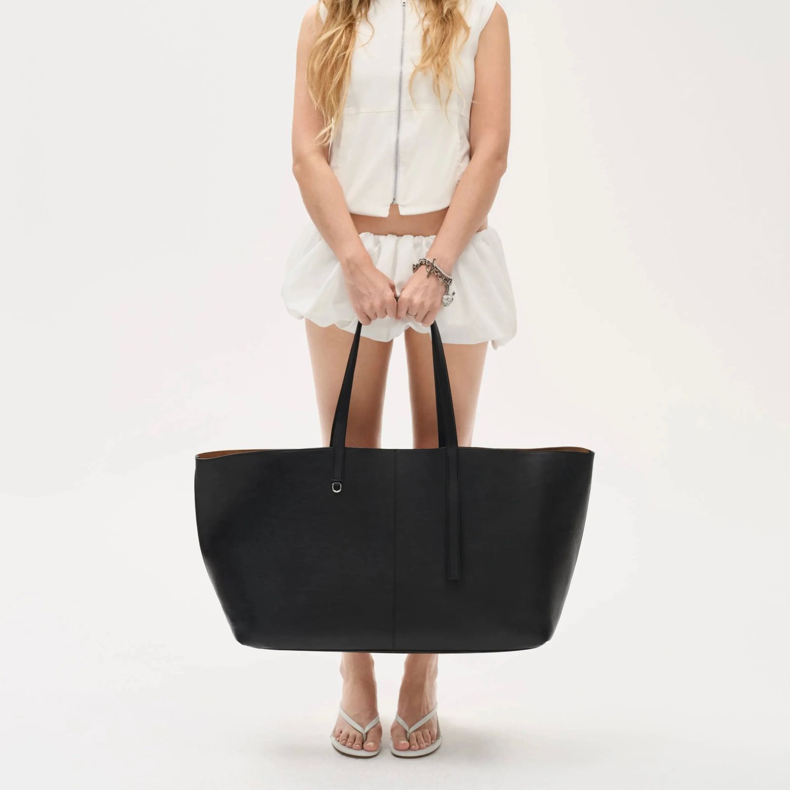 【残り一点】TOTE MAXI(CALFSKIN)