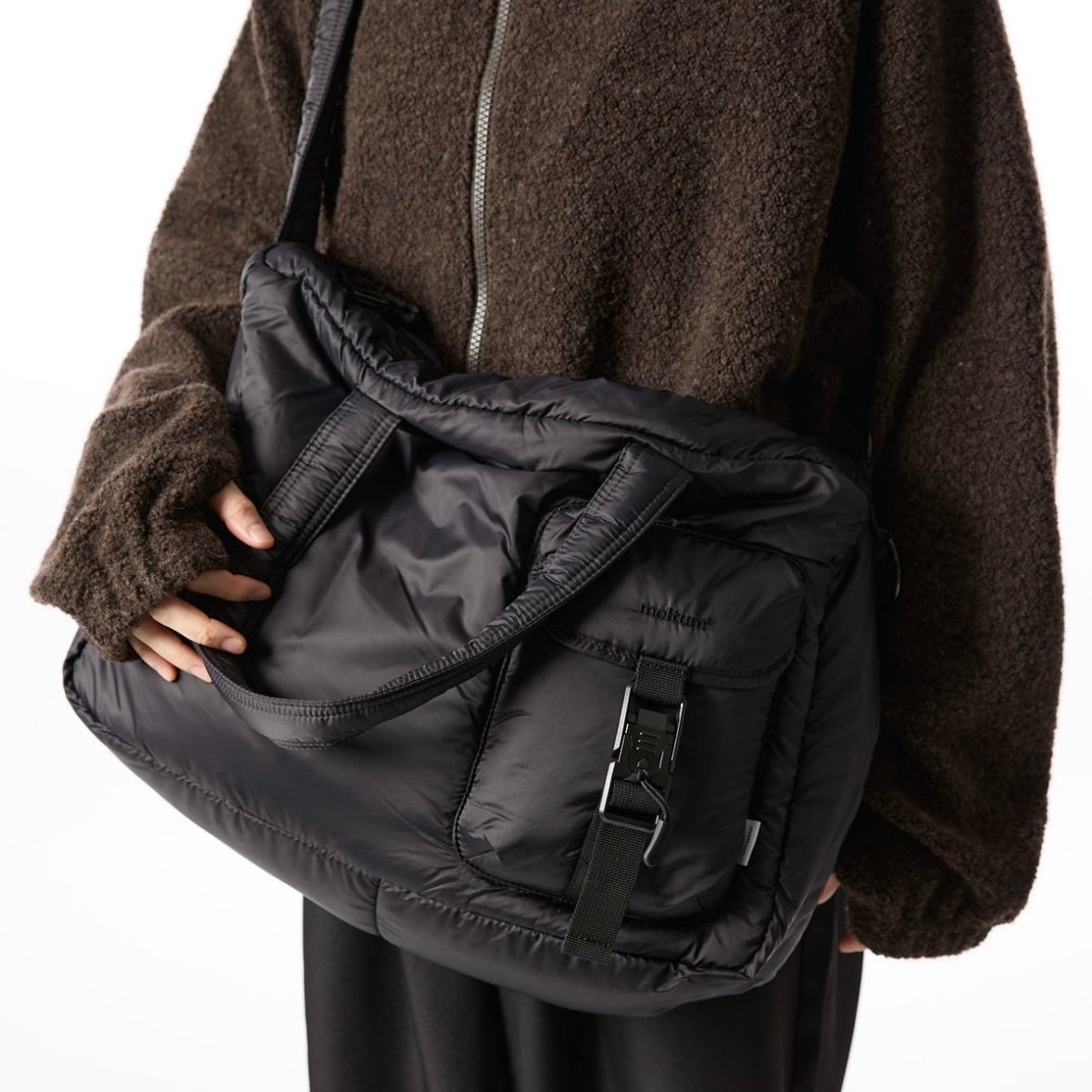 【残り一点】Padding Shoulder Bag