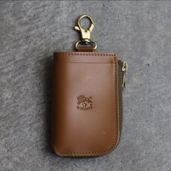 【再販売通知受付可能】キーケース  IL BISONTE